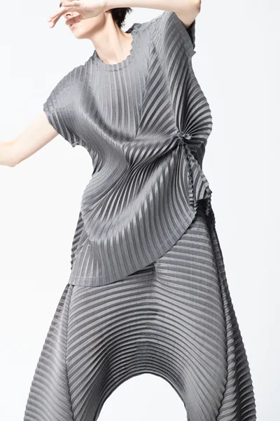 Look 10